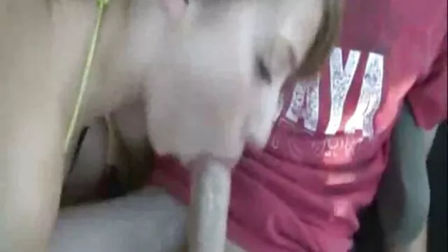 Porno không đăng ký  Daisy đồng ý bắn một blowjob và lần đầu tiên quan hệ tình dục với cô ấy người phin séc yêu