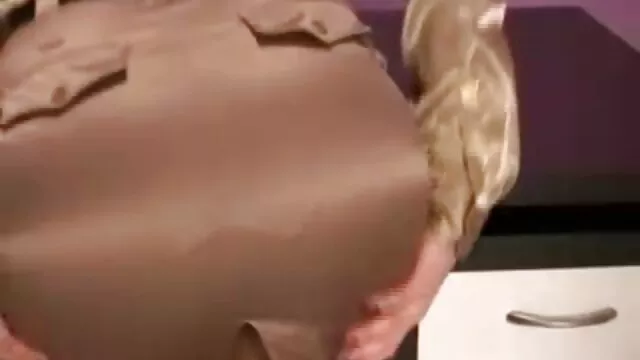 Porno không đăng ký  Loạt của cumshots và creampie vì brunette trên phim séc mạnh cam