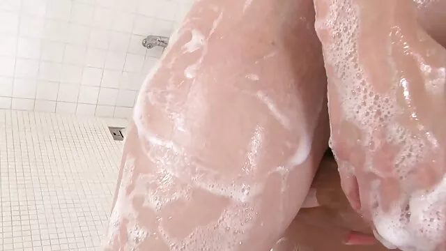 Porno không đăng ký  Busty Babe Jerks séc tình cảm off âm đạo và giao tiếp với một người trong riêng tư