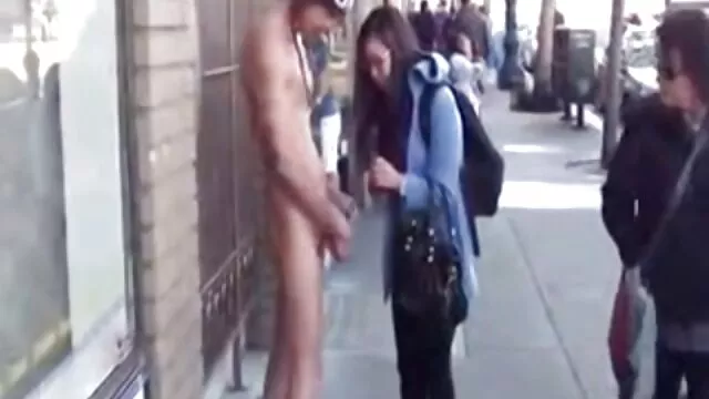 Porno không đăng ký  Gabriella xem pim séc Paltrova có Tình dục với một người trên một trắng đi văng