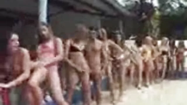 Porno không đăng ký  Fucked L. với mông cắm phin séc hay trong những hậu môn