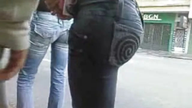Porno không đăng ký  Trẻ núm vú học phím séc 2018 blowjob từ trưởng thành điếm