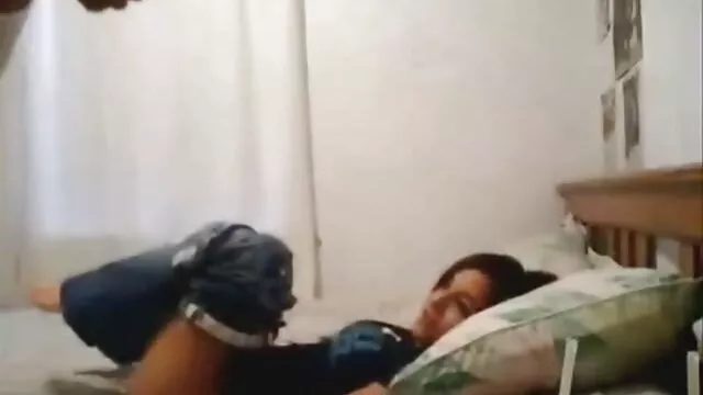 Porno không đăng ký  Một cô gái Kazakhstan mắt hẹp phim séc có nội dung chị như một con đĩ tại một bữa tiệc say rượu