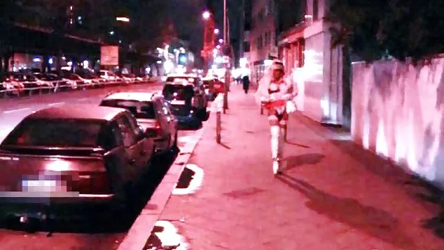 Porno không đăng ký  Cô sinh viên sexy xem phim séc hay mặc váy ngắn yên ngựa