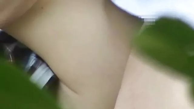 Porno không đăng ký  Quay phim cách một cô gái xinh đẹp mặc đồ trong phòng thay phim séc gái đẹp đồ