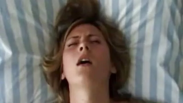 Porno không đăng ký  Đồng tính nữ phim séc ngắn thực hiện một lớn lỗ đít của một cô gái xinh đẹp nga